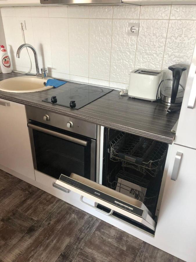Gala Apartment Τίβατ Εξωτερικό φωτογραφία